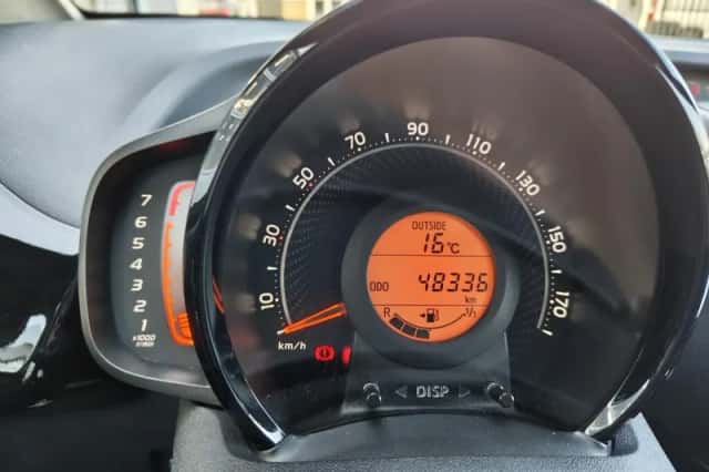 Toyota Aygo (2021) thumbnail 10