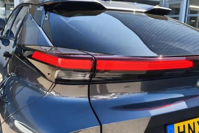 Toyota C-HR (2025) thumbnail 35