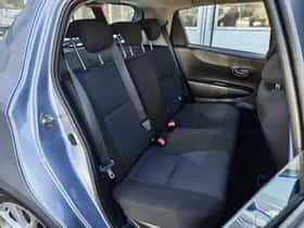 Toyota Yaris (2013) thumbnail 26