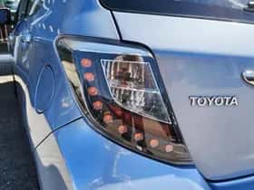 Toyota Yaris (2013) thumbnail 30
