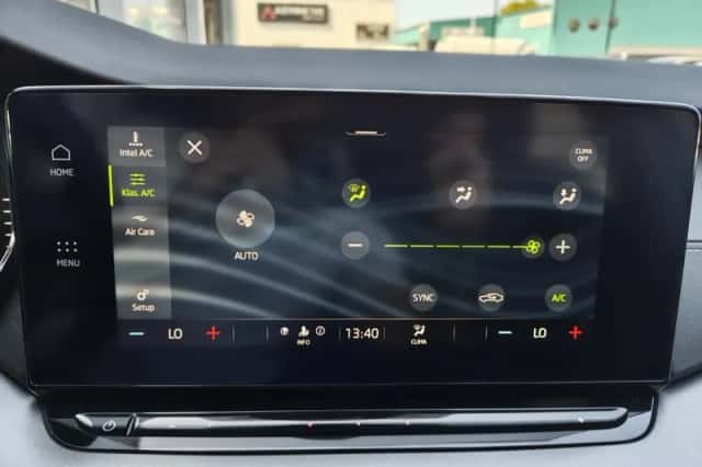 Škoda Octavia (2022) thumbnail 20