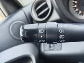 Toyota RAV4 (2009) thumbnail 12