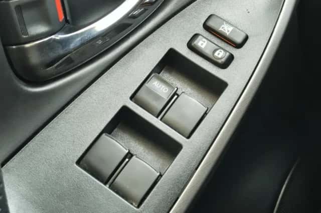 Toyota RAV4 (2009) thumbnail 22