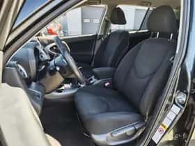 Toyota RAV4 (2009) thumbnail 25