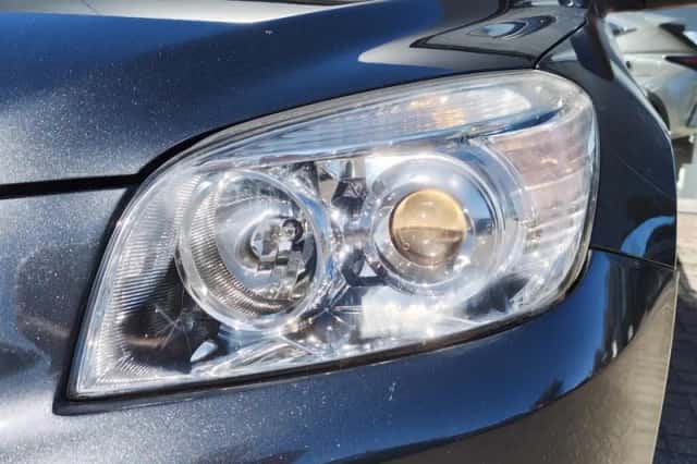 Toyota RAV4 (2009) thumbnail 32