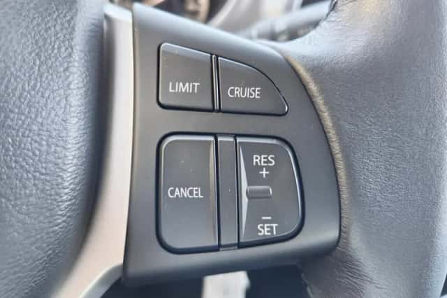 Suzuki Vitara (2018) thumbnail 14