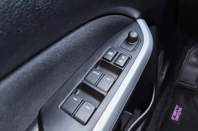 Suzuki Vitara (2018) thumbnail 22