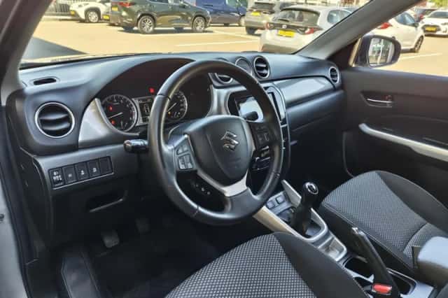 Suzuki Vitara (2018) thumbnail 24