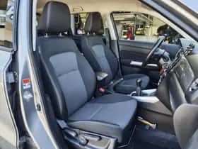 Suzuki Vitara (2018) thumbnail 26