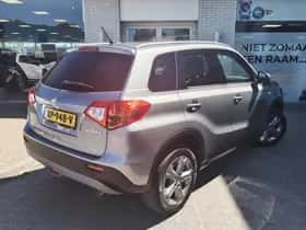 Suzuki Vitara (2018) thumbnail 4