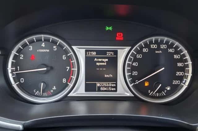 Suzuki Vitara (2018) thumbnail 10