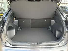 Toyota Yaris Cross (2026) thumbnail 30