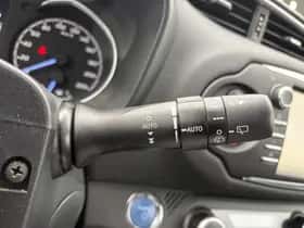 Toyota Yaris (2019) thumbnail 14