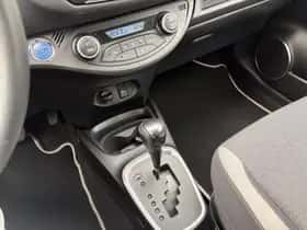 Toyota Yaris (2019) thumbnail 24