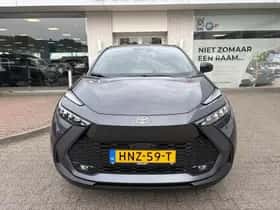 Toyota C-HR (2025) thumbnail 6