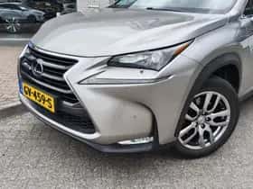 Lexus NX (2015) thumbnail 2