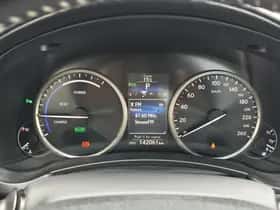 Lexus NX (2015) thumbnail 12