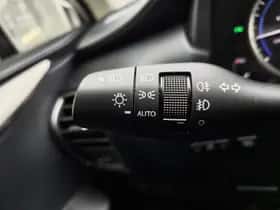 Lexus NX (2015) thumbnail 13