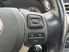 Lexus NX (2015) thumbnail 16