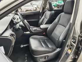 Lexus NX (2015) thumbnail 31