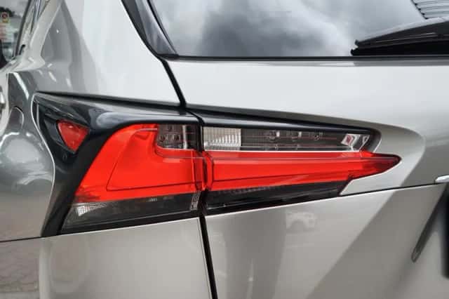 Lexus NX (2015) thumbnail 40