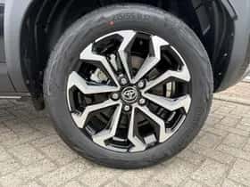Toyota Yaris Cross (2026) thumbnail 39