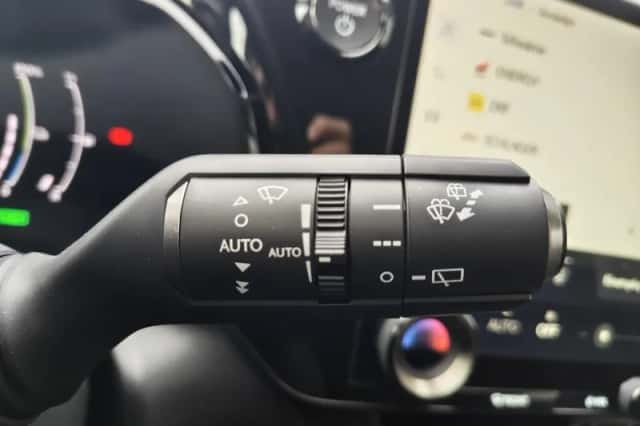 Lexus NX (2025) thumbnail 15