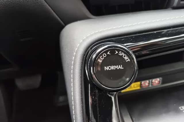 Lexus NX (2025) thumbnail 20