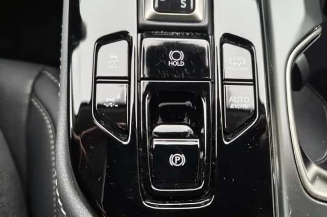 Lexus NX (2025) thumbnail 24