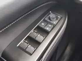 Lexus NX (2025) thumbnail 25