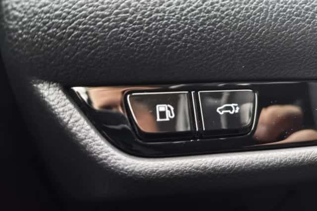 Lexus NX (2025) thumbnail 26