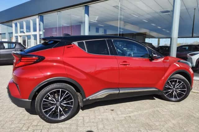 Toyota C-HR (2020) thumbnail 5