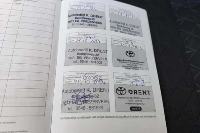 Toyota C-HR (2020) thumbnail 44