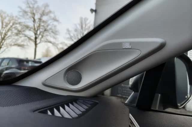 Toyota RAV4 (2021) thumbnail 26