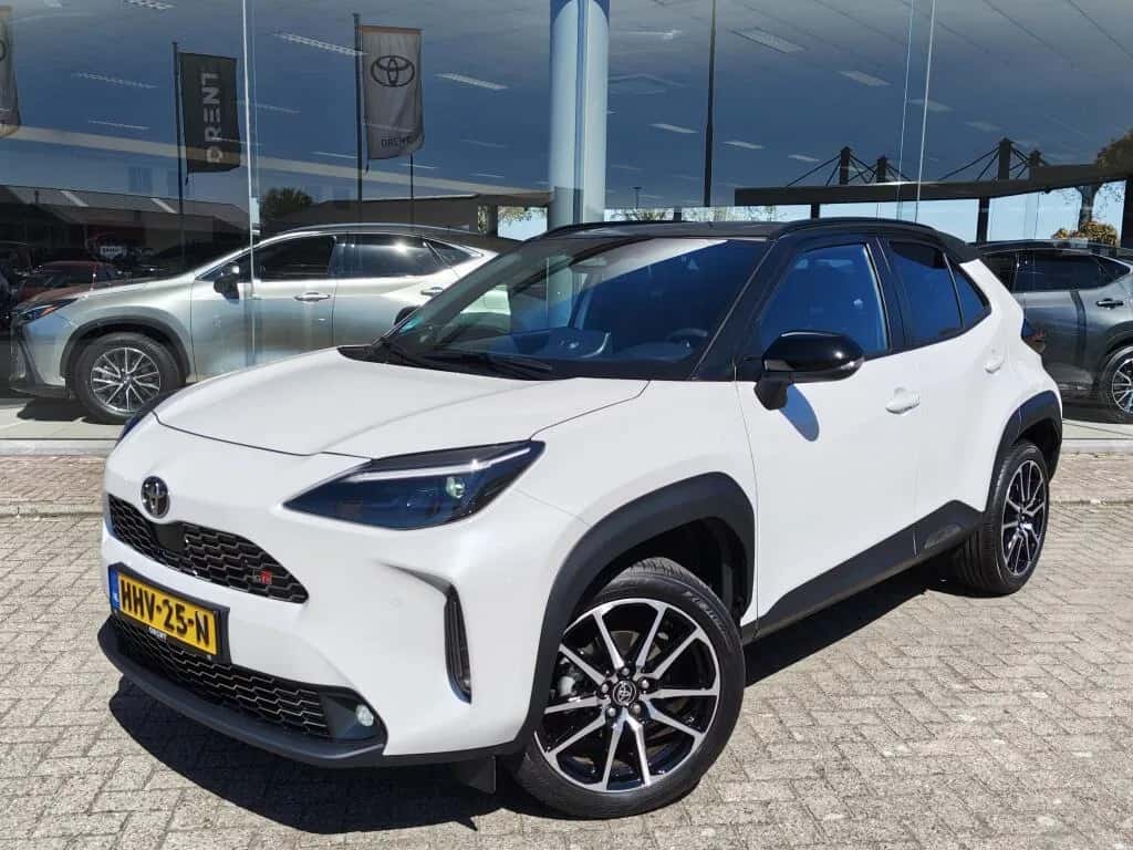 Toyota Yaris Cross (2024) — foto 1