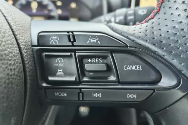 Toyota Yaris Cross (2024) thumbnail 13