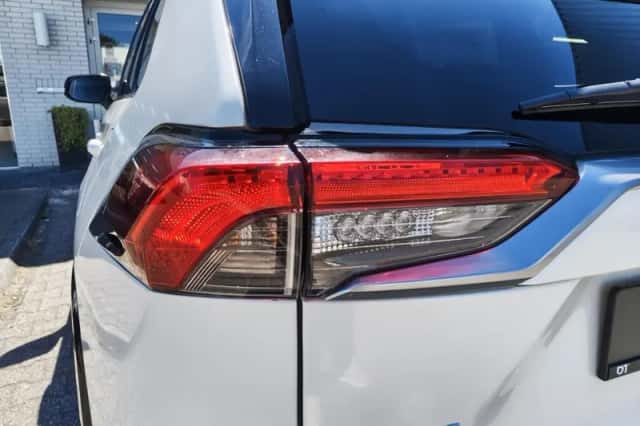 Toyota RAV4 (2020) thumbnail 38