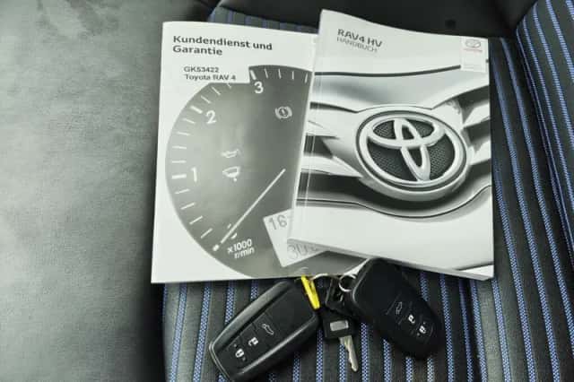 Toyota RAV4 (2020) thumbnail 44