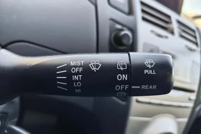 Toyota Yaris (2007) thumbnail 12