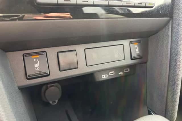 Toyota Yaris Cross (2025) thumbnail 22