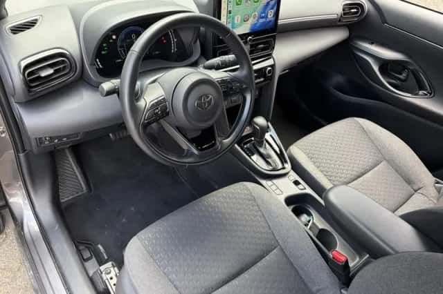 Toyota Yaris Cross (2025) thumbnail 27