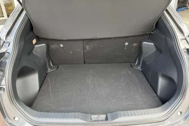 Toyota Yaris Cross (2025) thumbnail 32