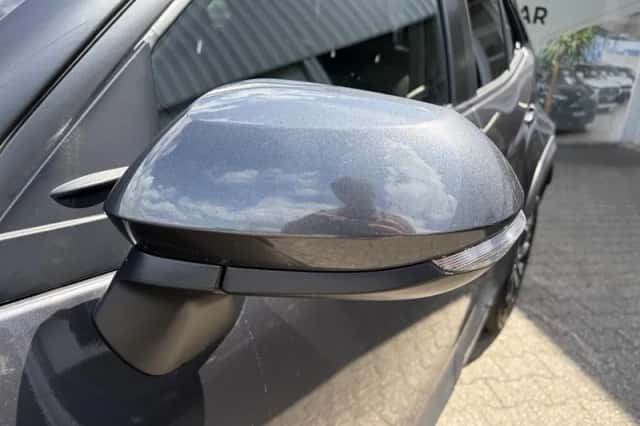 Toyota Yaris Cross (2025) thumbnail 37