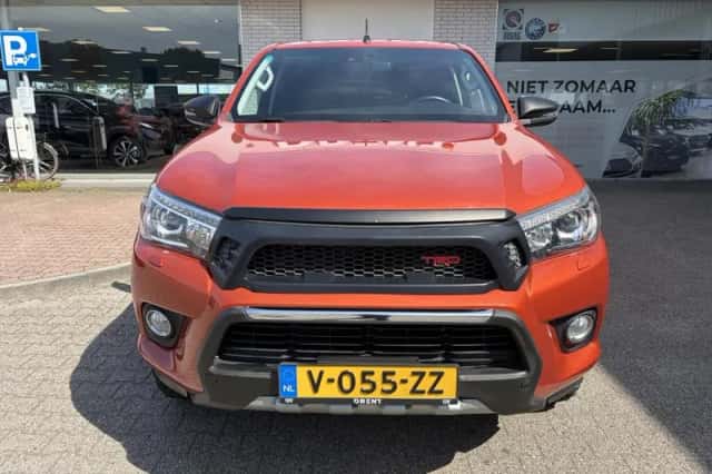 Toyota Hilux (2019) thumbnail 5