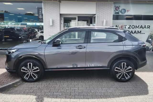 Honda HR-V (2024) thumbnail 3