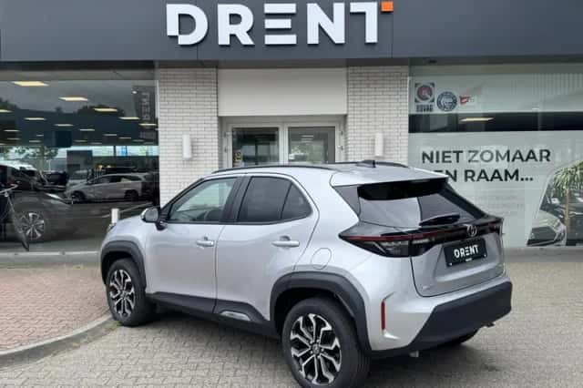 Toyota Yaris Cross (2026) thumbnail 3