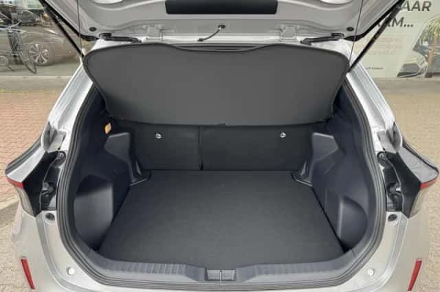 Toyota Yaris Cross (2026) thumbnail 5