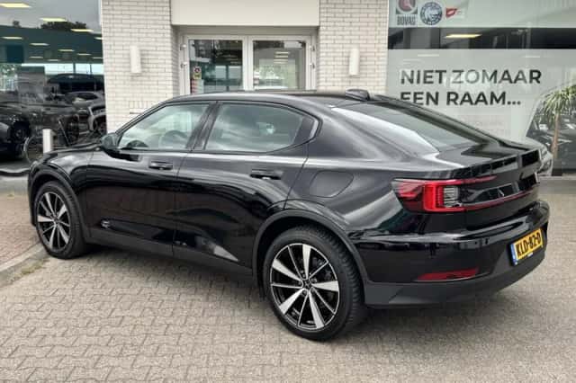 Polestar 2 (2023) thumbnail 5