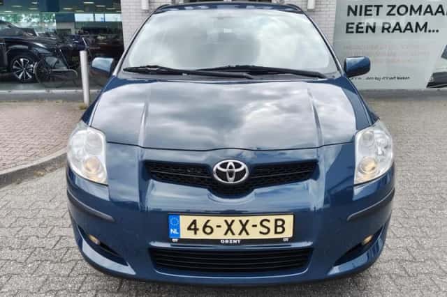 Toyota Auris (2007) thumbnail 6