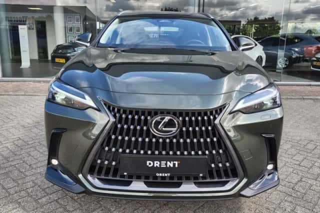 Lexus NX (2025) thumbnail 6